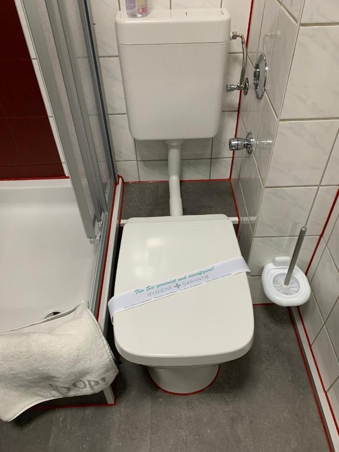 Best-Preis -Gold Suite- Mit Netflix, Self-Check-In, Ebike Ladestation, Fahrradraum, Wlan, Netflix Und Massagesessel - Direkt Am Elberadweg Im Herzen Von Витенберге Екстериор снимка
