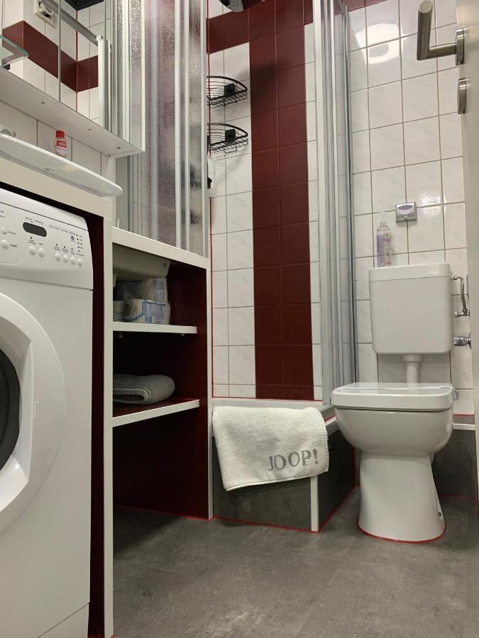 Best-Preis -Gold Suite- Mit Netflix, Self-Check-In, Ebike Ladestation, Fahrradraum, Wlan, Netflix Und Massagesessel - Direkt Am Elberadweg Im Herzen Von Витенберге Екстериор снимка